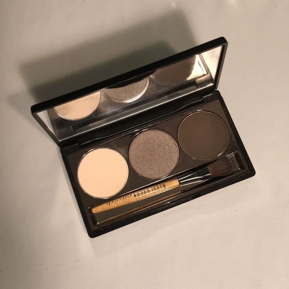 Bobbi Brown eyeshadow trio